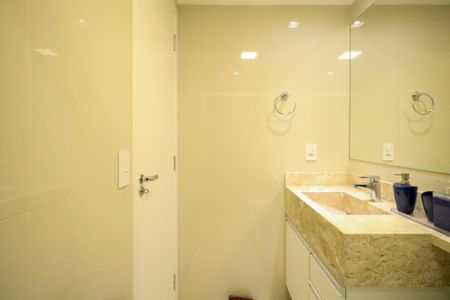 Apartamento à venda com 65m², 2 quartos e 1 vagaBanheiro