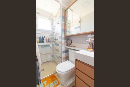 Apartamento à venda com 60m², 2 quartos e 1 vaga Apartamento à venda com 60m², 2 quartos e 1 vagaBanheiro social