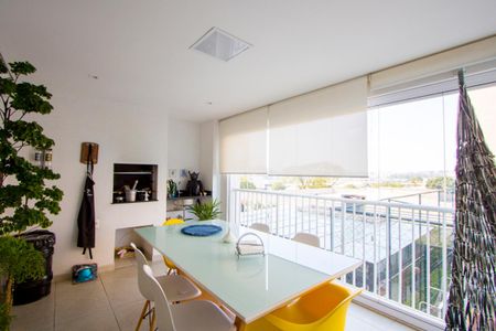 Apartamento à venda com 126m², 3 quartos e 2 vagas Apartamento à venda com 126m², 3 quartos e 2 vagasVaranda gourmet