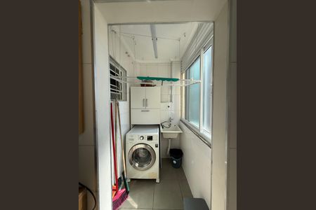 Apartamento para alugar com 67m², 2 quartos e sem vaga Apartamento para alugar com 67m², 2 quartos e sem vagaÁrea de Serviço