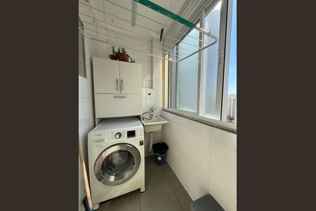 Apartamento para alugar com 67m², 2 quartos e sem vaga Apartamento para alugar com 67m², 2 quartos e sem vagaÁrea de Serviço