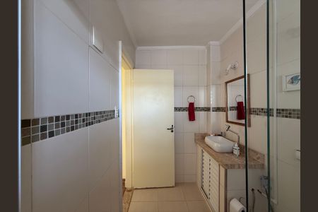 Apartamento para alugar com 67m², 2 quartos e sem vaga Apartamento para alugar com 67m², 2 quartos e sem vagaBanheiro