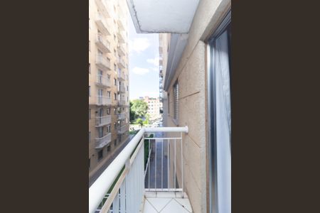 Apartamento à venda com 64m², 3 quartos e 1 vaga Apartamento à venda com 64m², 3 quartos e 1 vagaSacada