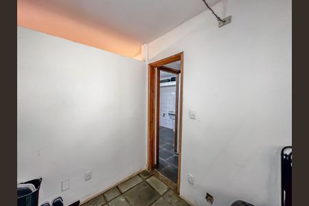 Casa à venda com 190m², 3 quartos e 1 vaga