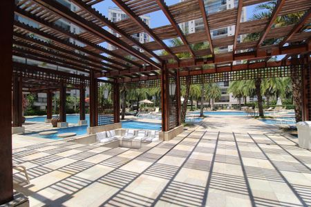 Apartamento à venda com 167m², 4 quartos e 3 vagasÁrea comum - Piscina