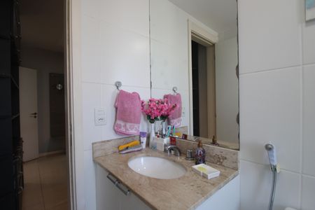 Apartamento à venda com 167m², 4 quartos e 3 vagasBanheiro da suíte 4