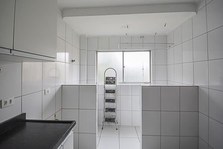 Apartamento para alugar com 52m², 2 quartos e 1 vaga Apartamento para alugar com 52m², 2 quartos e 1 vagaCozinha e Área de Serviço