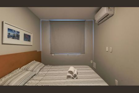 Quarto 1 de apartamento para alugar com 2 quartos, 45m² em Barra Olímpica, Rio de Janeiro