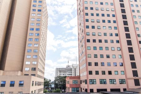 Apartamento à venda com 109m², 3 quartos e 2 vagas Apartamento à venda com 109m², 3 quartos e 2 vagasVista da Suíte