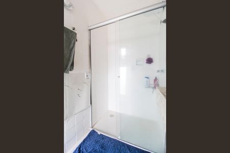 Apartamento à venda com 109m², 3 quartos e 2 vagas Apartamento à venda com 109m², 3 quartos e 2 vagasBanheiro da Suíte