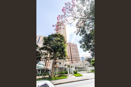 Apartamento à venda com 109m², 3 quartos e 2 vagas Apartamento à venda com 109m², 3 quartos e 2 vagasVista da Rua