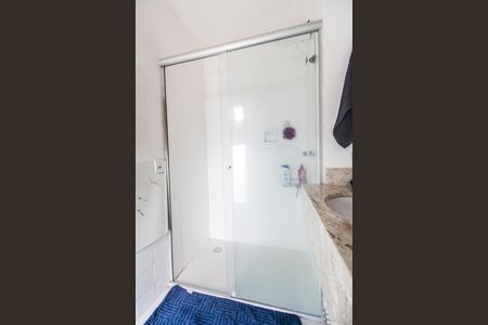 Apartamento à venda com 109m², 3 quartos e 2 vagas Apartamento à venda com 109m², 3 quartos e 2 vagasBanheiro da Suíte