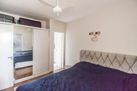 Apartamento à venda com 109m², 3 quartos e 2 vagas Apartamento à venda com 109m², 3 quartos e 2 vagasSuíte