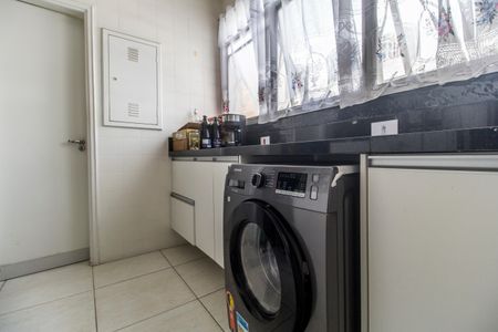 Apartamento à venda com 109m², 3 quartos e 2 vagas Apartamento à venda com 109m², 3 quartos e 2 vagasÁrea de Serviço