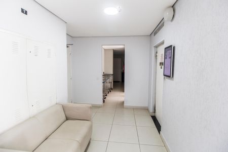 Apartamento à venda com 109m², 3 quartos e 2 vagas Apartamento à venda com 109m², 3 quartos e 2 vagasHall de entrada