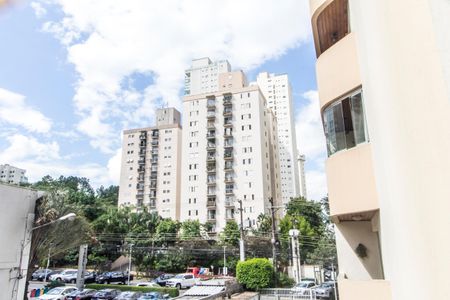 Vista da Sala de apartamento à venda com 3 quartos, 109m² em Alphaville, Barueri