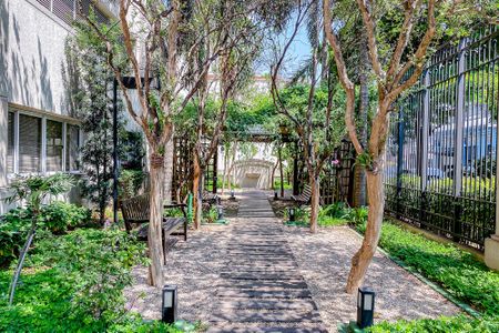 Apartamento à venda com 68m², 2 quartos e 1 vagaÁrea comum