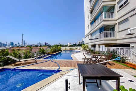 Apartamento à venda com 68m², 2 quartos e 1 vagaÁrea comum - Piscina