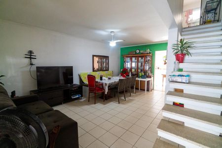 Casa à venda com 2 quartos, 165m² em Vila Guarani (zona Sul), São Paulo