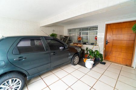Garagem de casa à venda com 2 quartos, 165m² em Vila Guarani (zona Sul), São Paulo