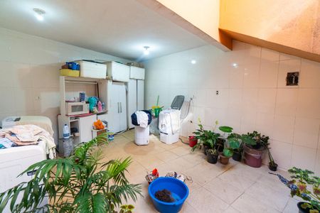 Casa à venda com 165m², 2 quartos e 2 vagas Casa à venda com 165m², 2 quartos e 2 vagasÁrea de Serviço