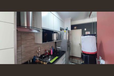 Apartamento à venda com 57m², 2 quartos e 1 vaga Apartamento à venda com 57m², 2 quartos e 1 vagaCozinha