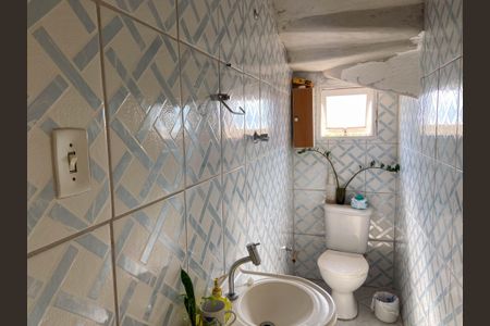 Casa para alugar com 40m², 1 quarto e sem vaga Casa para alugar com 40m², 1 quarto e sem vagaBanheiro