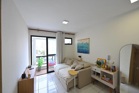 Apartamento para alugar com 37m², 1 quarto e 1 vaga Apartamento para alugar com 37m², 1 quarto e 1 vagaSala