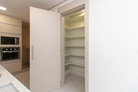 Apartamento à venda com 106m², 3 quartos e 1 vagaCozinha e Área de Serviço