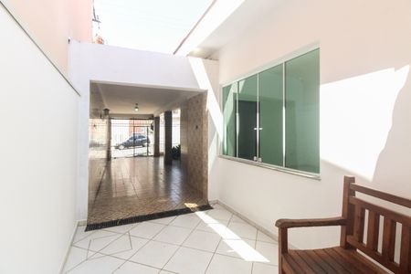 Casa para alugar com 250m², 3 quartos e 3 vagasQuintal 