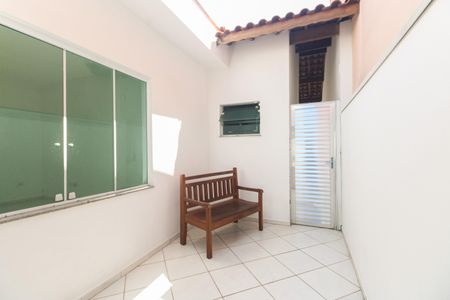 Casa para alugar com 250m², 3 quartos e 3 vagasQuintal 
