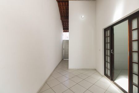 Casa para alugar com 250m², 3 quartos e 3 vagasQuintal 