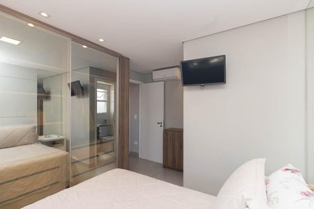 Apartamento à venda com 82m², 3 quartos e 2 vagas Apartamento à venda com 82m², 3 quartos e 2 vagasQuarto Suíte