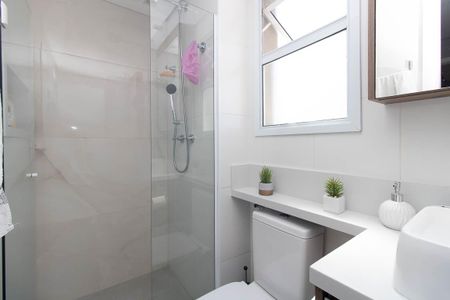 Apartamento à venda com 82m², 3 quartos e 2 vagas Apartamento à venda com 82m², 3 quartos e 2 vagasBanheiro da Suíte