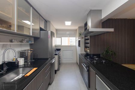 Apartamento à venda com 82m², 3 quartos e 2 vagas Apartamento à venda com 82m², 3 quartos e 2 vagasCozinha e Área de Serviço