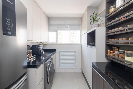 Apartamento à venda com 82m², 3 quartos e 2 vagas Apartamento à venda com 82m², 3 quartos e 2 vagasCozinha e Área de Serviço