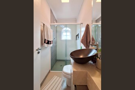 Casa à venda com 160m², 3 quartos e 2 vagas Casa à venda com 160m², 3 quartos e 2 vagasBanheiro