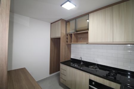 Studio para alugar com 27m², 1 quarto e sem vagaSala / Cozinha