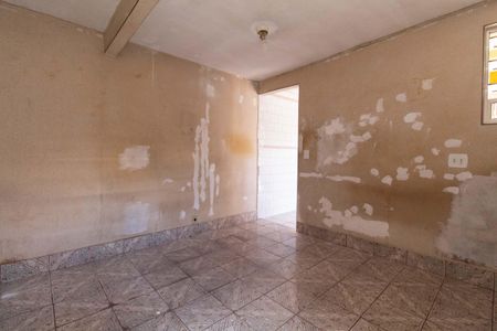 Casa de condomínio para alugar com 32m², 0 quarto e sem vaga Casa de condomínio para alugar com 32m², 0 quarto e sem vagaQuarto e Sala