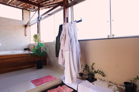 Casa para alugar com 195m², 5 quartos e 2 vagasÁrea de Serviço