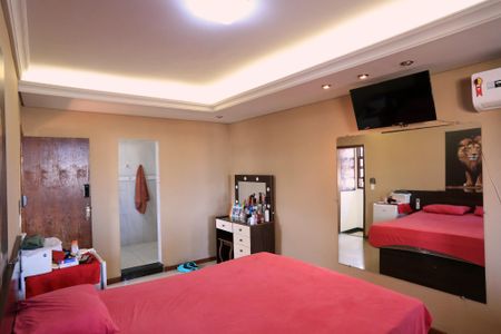 Casa para alugar com 195m², 5 quartos e 2 vagasSuíte