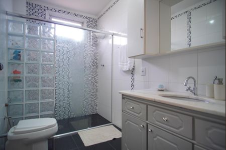 Apartamento para alugar com 110m², 3 quartos e sem vagaBanheiro Corredor