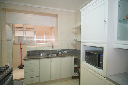 Apartamento para alugar com 110m², 3 quartos e sem vagaCozinha