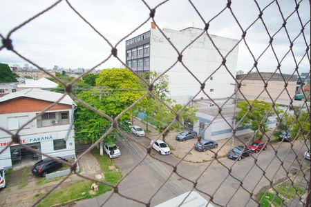 Varanda - Vista de apartamento para alugar com 3 quartos, 110m² em Navegantes, Porto Alegre