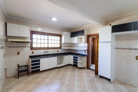 Cozinha de casa à venda com 4 quartos, 300m² em Teresópolis, Porto Alegre