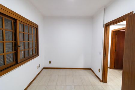Casa à venda com 300m², 4 quartos e 3 vagas Casa à venda com 300m², 4 quartos e 3 vagasQuarto 2
