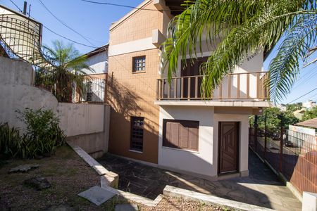 Casa à venda com 300m², 4 quartos e 3 vagas Casa à venda com 300m², 4 quartos e 3 vagasÁrea comum