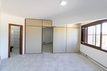 Casa à venda com 300m², 4 quartos e 3 vagas Casa à venda com 300m², 4 quartos e 3 vagasSuíte
