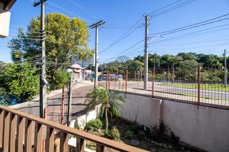 Casa à venda com 300m², 4 quartos e 3 vagas Casa à venda com 300m², 4 quartos e 3 vagasVaranda da Suíte 2