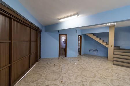Casa à venda com 300m², 4 quartos e 3 vagas Casa à venda com 300m², 4 quartos e 3 vagasGaragem